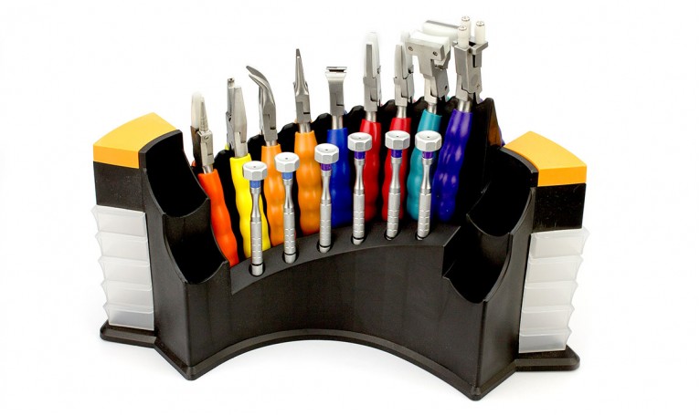 Набір інструмента для майстра на підставці A107P