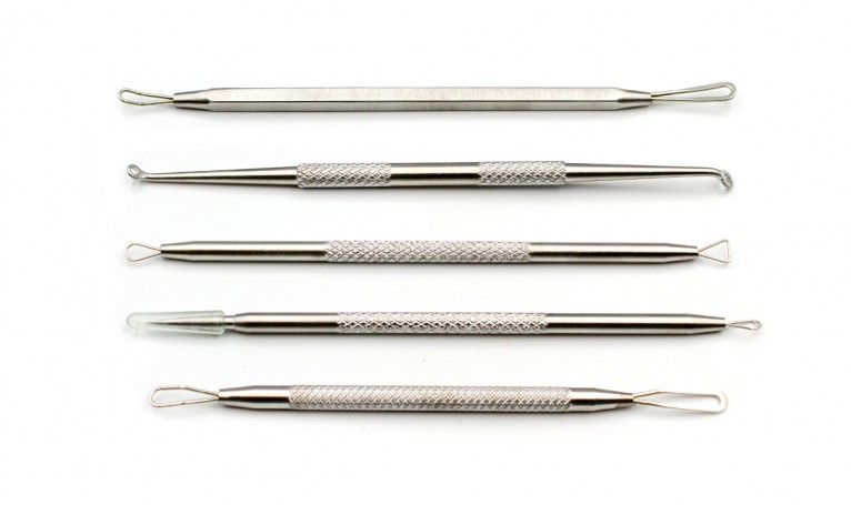 Набор инструментов из 5 шт в металлическом футляре